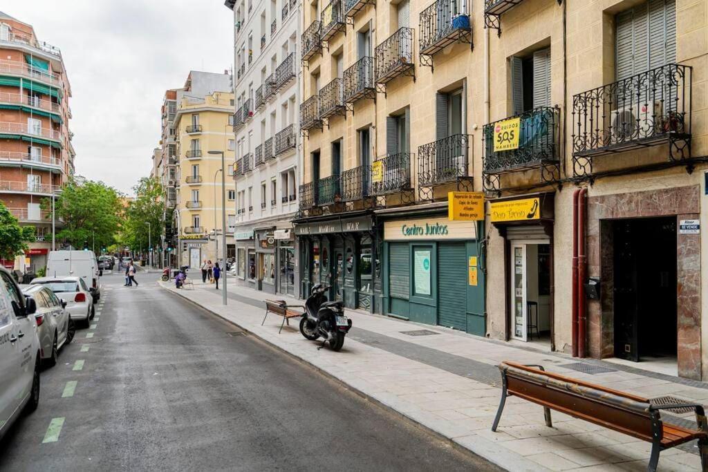 Nice Apartment In Chamberi Pon23 Madrid Buitenkant foto